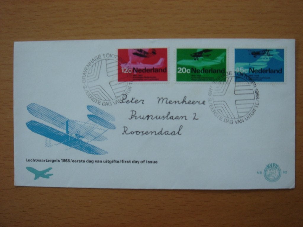 NVPH E92 1e Dag-enveloppe Luchtvaart 1968, Ophalen of Verzenden, Beschreven, Nederland
