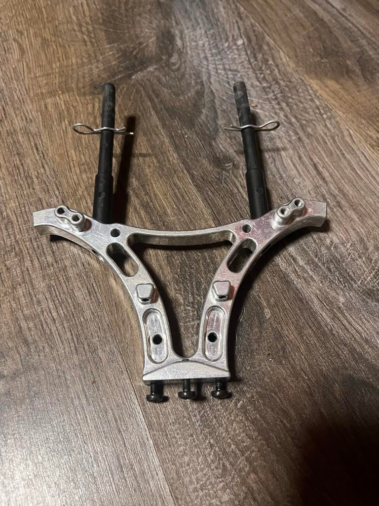 FG Monstertruck Aluminium Veerpoot Brug, Hobby en Vrije tijd, Ophalen, Gebruikt, Overige typen, Onderdeel