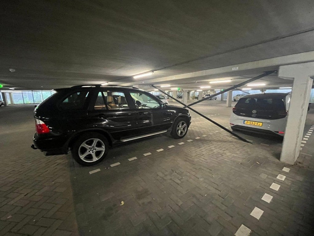 Te huur: Parkeerplaats in Afgesloten Garage - Utrecht, Huizen en Kamers, Utrecht