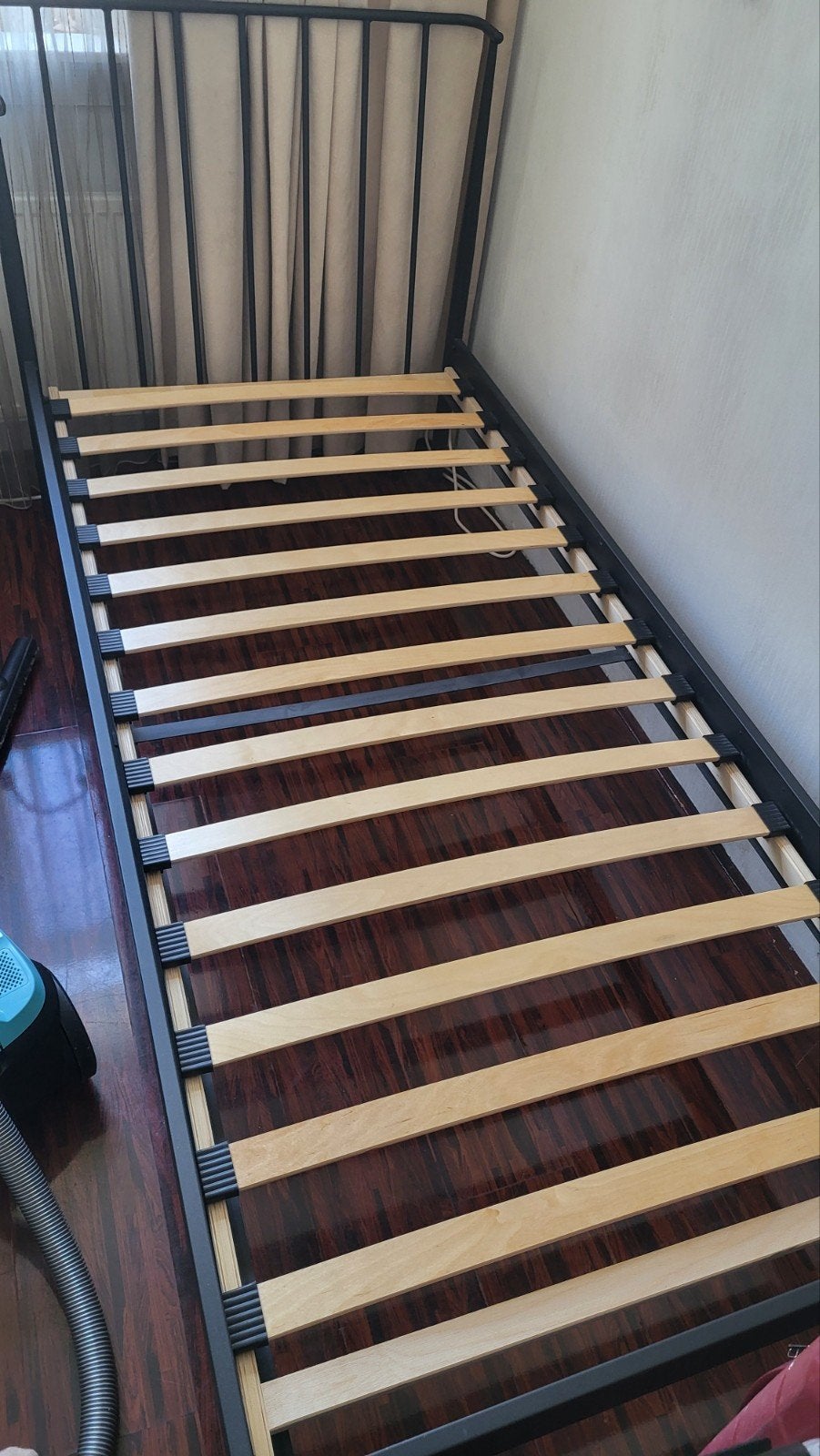 Jysk Abildro bed frame and planks, Tweepersoons, Zo goed als nieuw, Hout, 140 cm