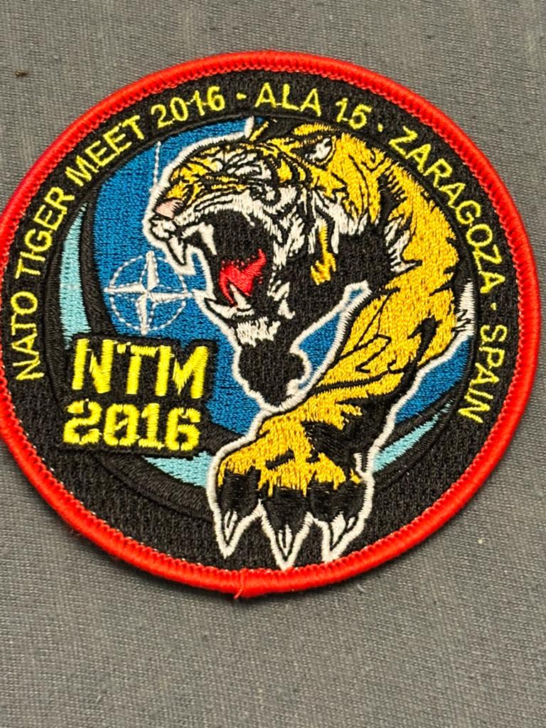 Embleem NTM 2016 Ala-15 nato tiger meet, Verzenden, Luchtmacht, Overige gebieden, Embleem of Badge