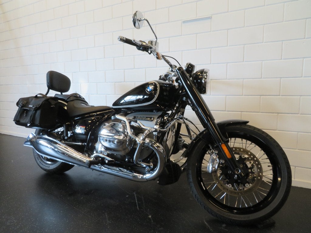 BMW R 18 NIEUWSTAAT! 1STE EIGENAAR R18 (bj 2021), Motoren, Motoren | BMW, Chopper, Bedrijf, 1800 cc