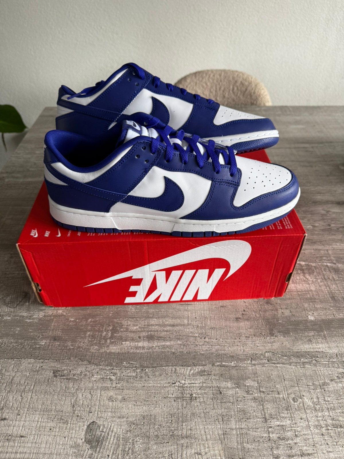 Te koop nieuw paar nike dunk low retro in maat 47,5 (47.5), Kleding | Heren, Schoenen, Blauw, Nieuw, Ophalen of Verzenden, Sneakers of Gympen