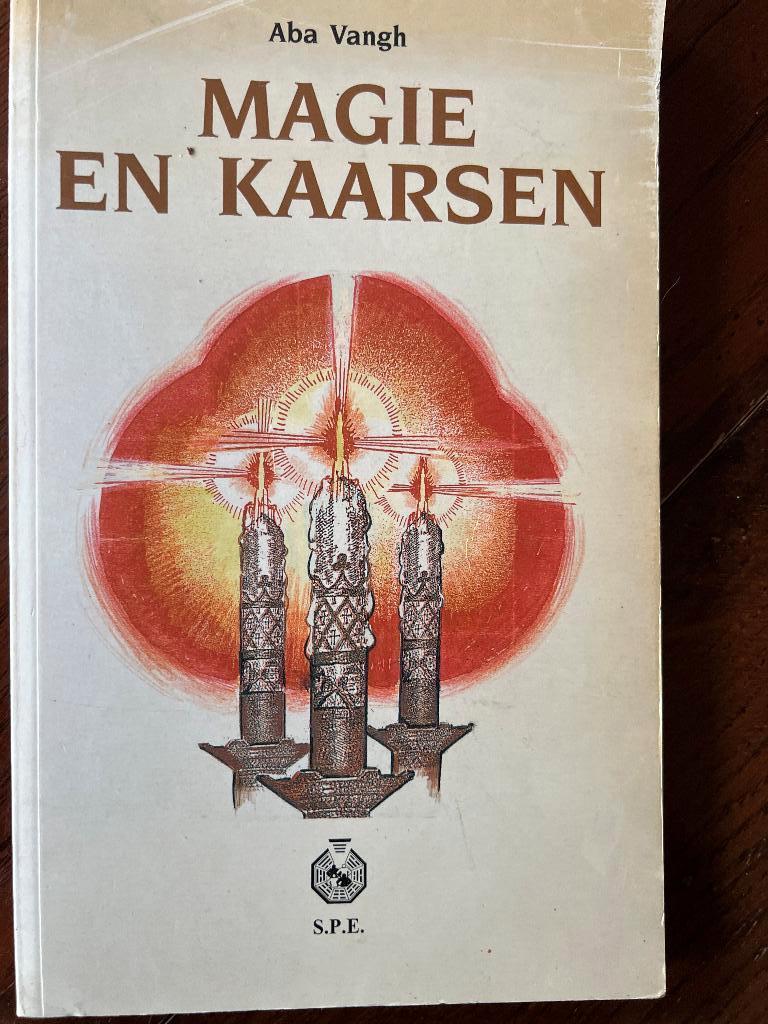 Magie en kaarsen Aba Vangh  1995, Gelezen, Achtergrond en Informatie, Spiritualiteit algemeen, Ophalen of Verzenden