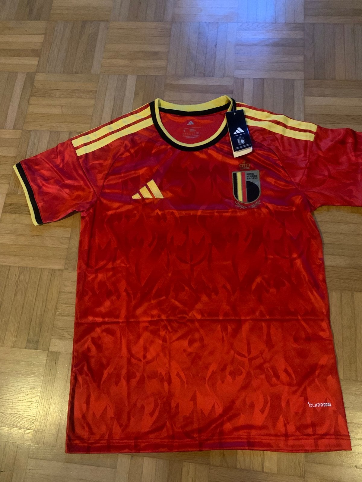 België WK Shirt 2026 Maat S - Nieuw met labels, Ophalen of Verzenden, Nieuw, Maat 46 (S) of kleiner, Rood