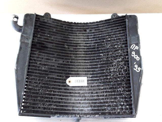 RF900 1993 - 1996 Suzuki Radiator D1-34880, Motoren