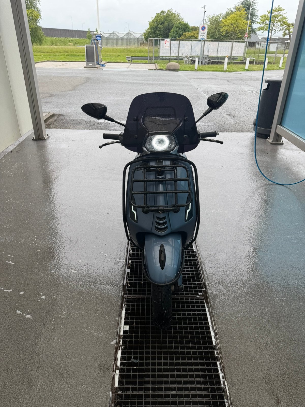 Vespa sprint 2020 full option, Fietsen en Brommers, Scooters | Vespa, Ophalen, Vespa S, Zo goed als nieuw, Benzine