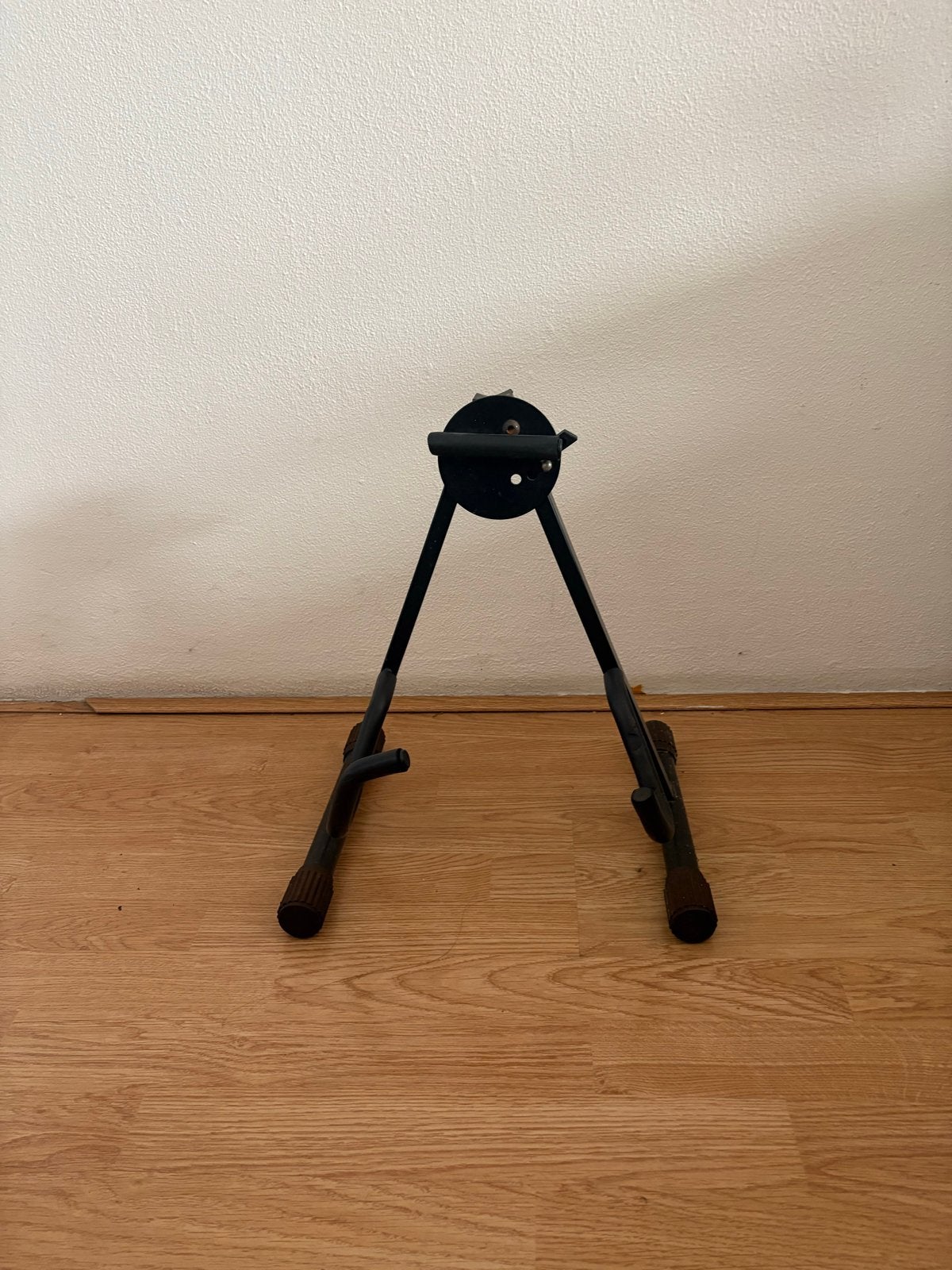 Elektrische Gitaar Houder - Stevige Gitaarstandaard, Muziek en Instrumenten, Ophalen, Gebruikt, Instrumentstandaard, Gitaar
