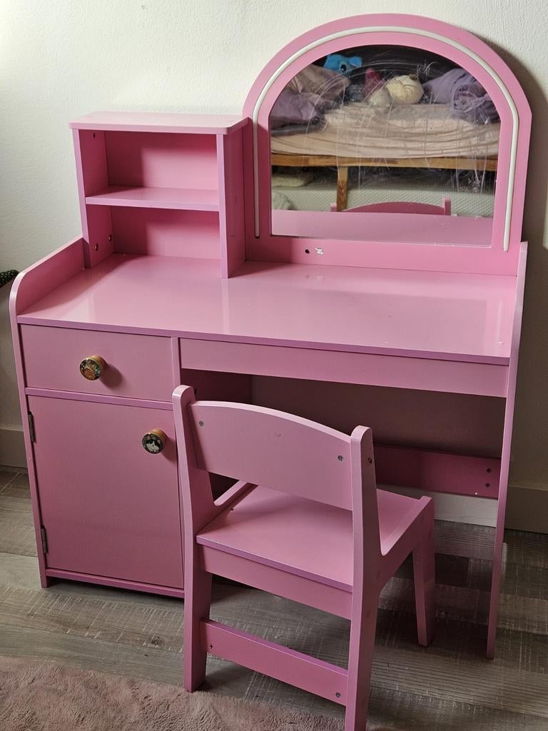 Mooie kinder kaptafel incl stoeltje, Ophalen, Zo goed als nieuw, 50 tot 100 cm, Minder dan 100 cm