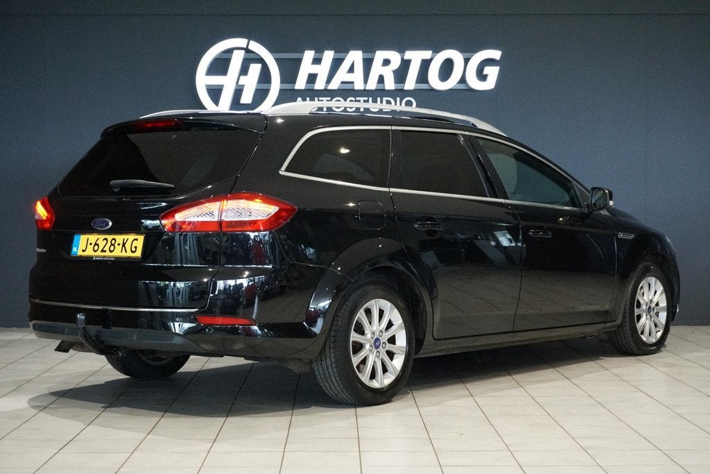 Ford Mondeo Wagon 1.6 EcoBoost Titanium + PANODAK / XENON /, Auto's, Ford, Voorwielaandrijving, Stof, Gebruikt, Mondeo