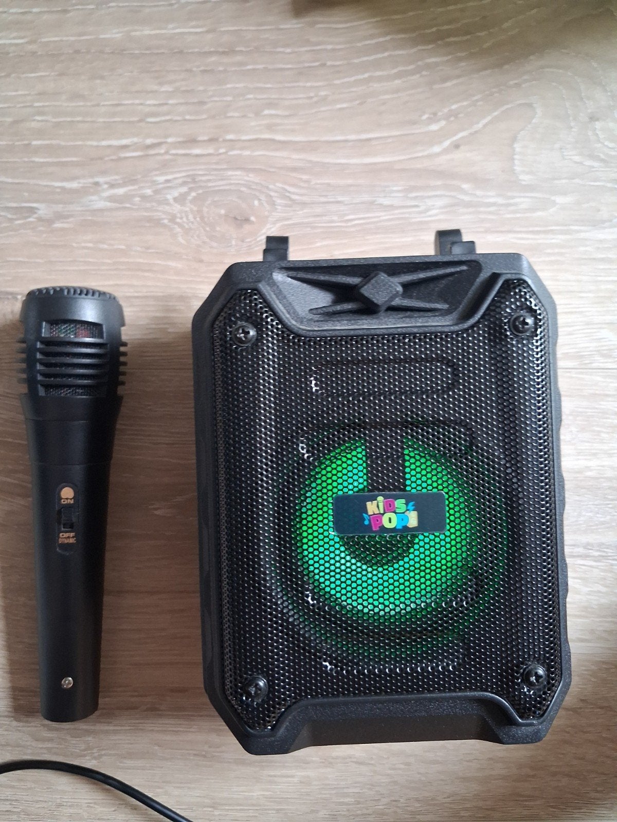 Kinder karaoke set, Audio, Tv en Foto, Karaoke-apparatuur, Ophalen, Zo goed als nieuw, Complete set