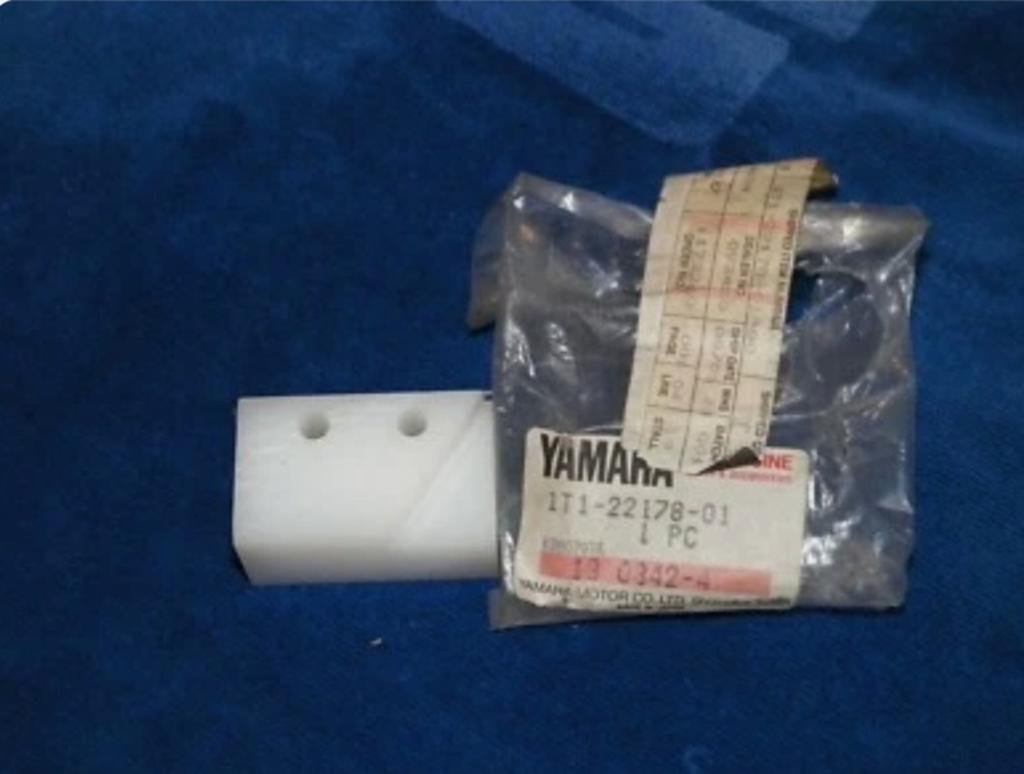 Yamaha DT 125 kettingspanner Teflon nieuw, Motoren, Ophalen of Verzenden, Nieuw