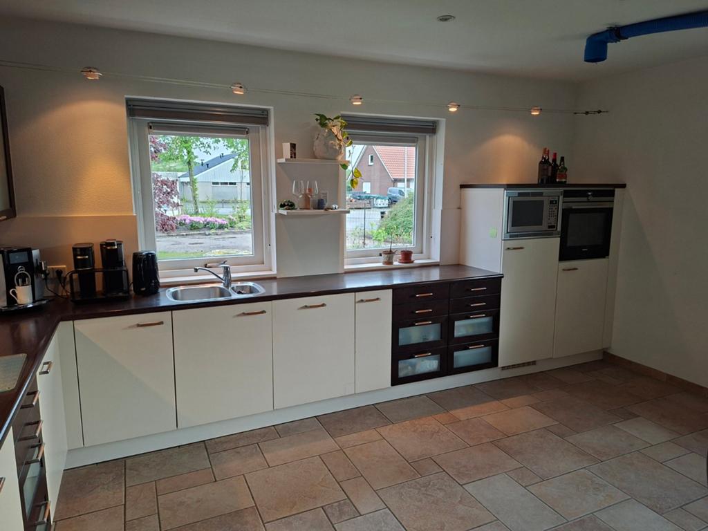 Gebruikte hoekkeuken 4,95 x 3,25 meter, Huis en Inrichting, Keuken | Complete keukens, Ophalen, Gebruikt, Hoekkeuken