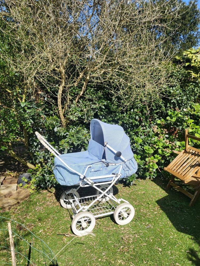 Teutonia quattro kinderwagen, Ophalen, Overige merken, Met reiswieg