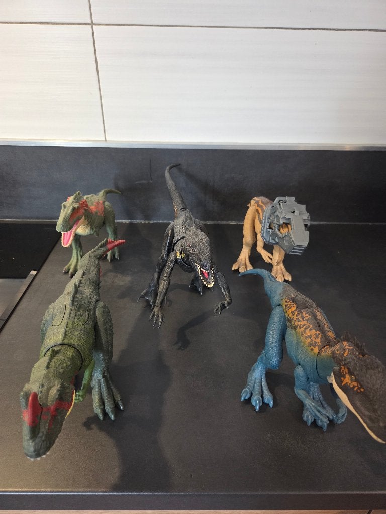 jurassic world dino's diverse soorten, Verzamelen, Ophalen of Verzenden, Zo goed als nieuw
