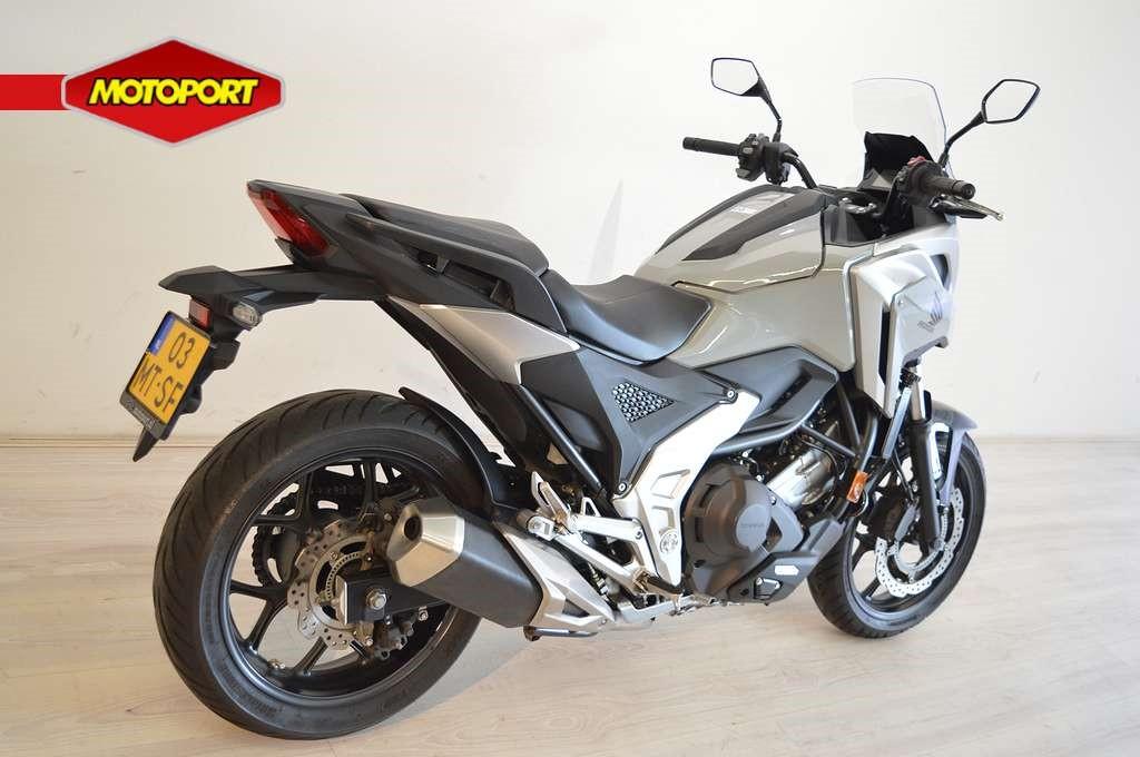 Honda NC 750 X DCT (bj 2024), Wijngaardveld 1
9300  AALST, BE, Bedrijf, Mc.benelux@honda-eu.com, Toermotor