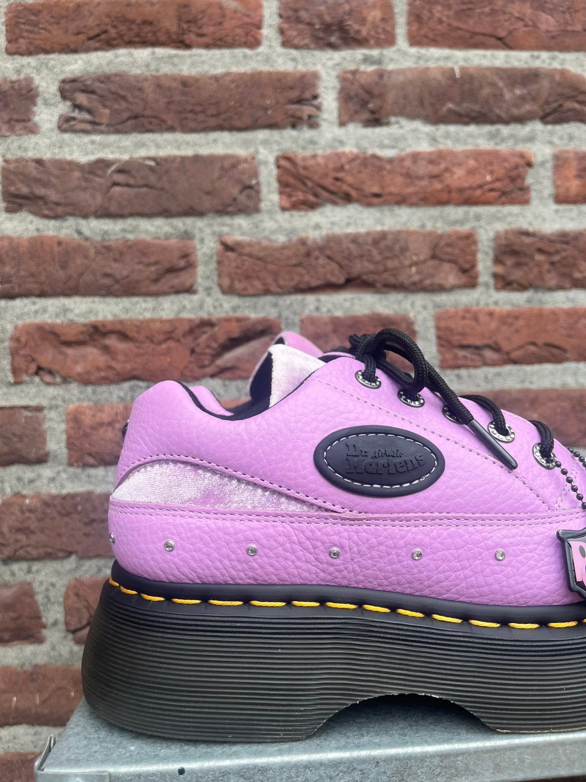 Dr. Martens X Bratz buzz sole maat 37, Dr. Martens, -, -, Lage of Enkellaarzen