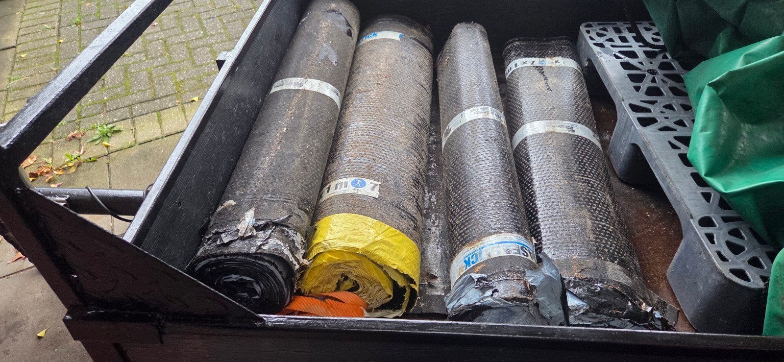 4 rollen bitumen dakbedekking - Soprema, Ophalen, Overige materialen, Zwart, Nieuw