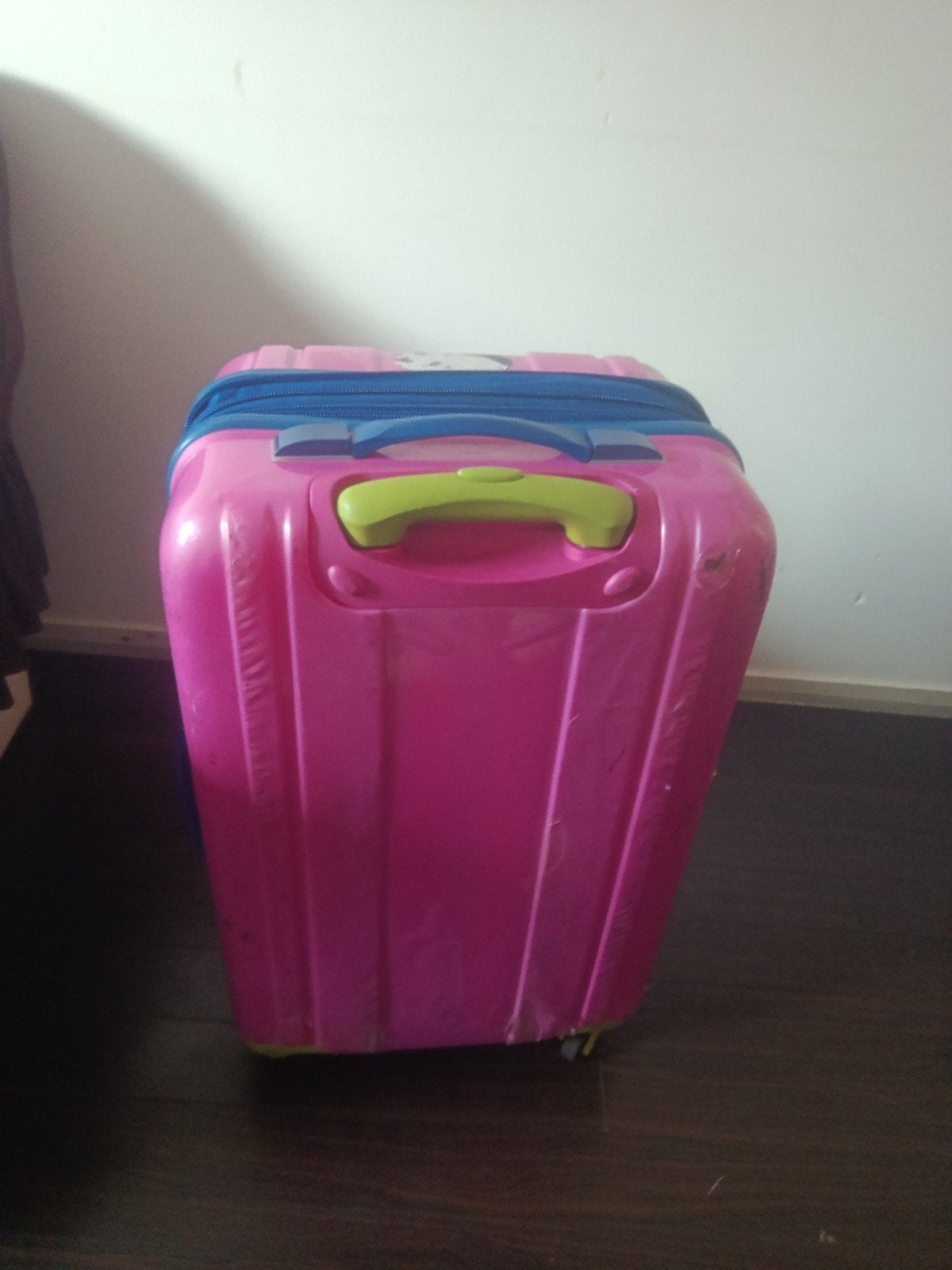 Vrolijke KinderkofferTrolley–Roze met Blauwe en Groene acent, Gebruikt, Hard kunststof, Minder dan 50 cm, Minder dan 35 cm