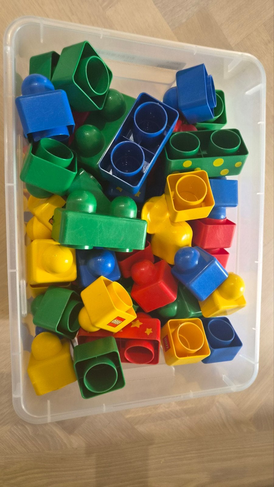 Grote doos met diverse Lego Primo blokken, Ophalen of Verzenden, Gebruikt, Losse stenen, Lego Primo