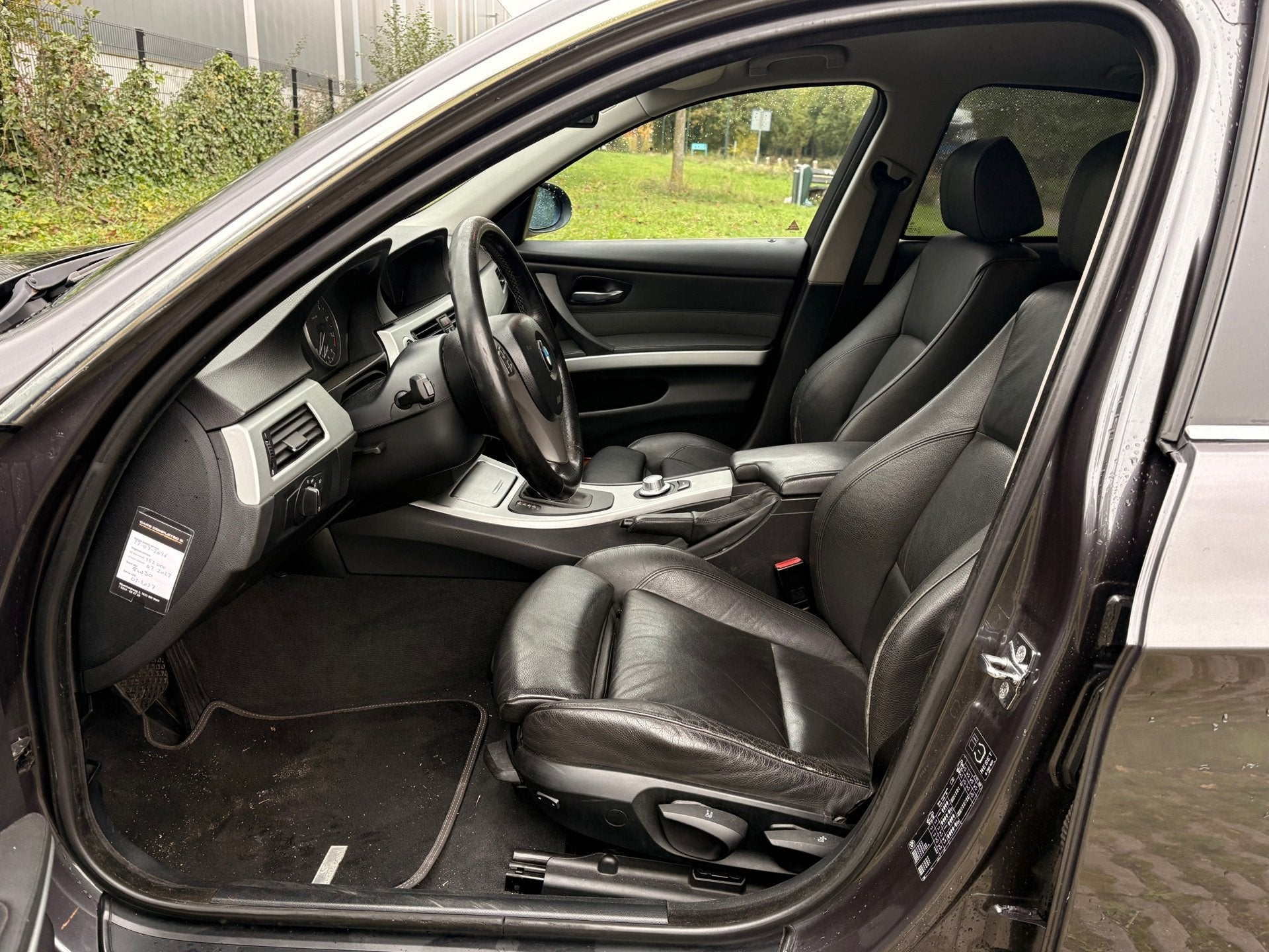 BMW 3-serie 325i Dynamic Executive - automaat - leder - airc, Auto's, Automaat, 745 kg, Achterwielaandrijving, Gebruikt