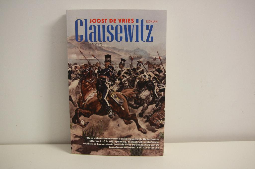Clausewitz. Joost de Vries. Nieuw. Paperback., Boeken, Ophalen of Verzenden, Nieuw, Joost de Vries