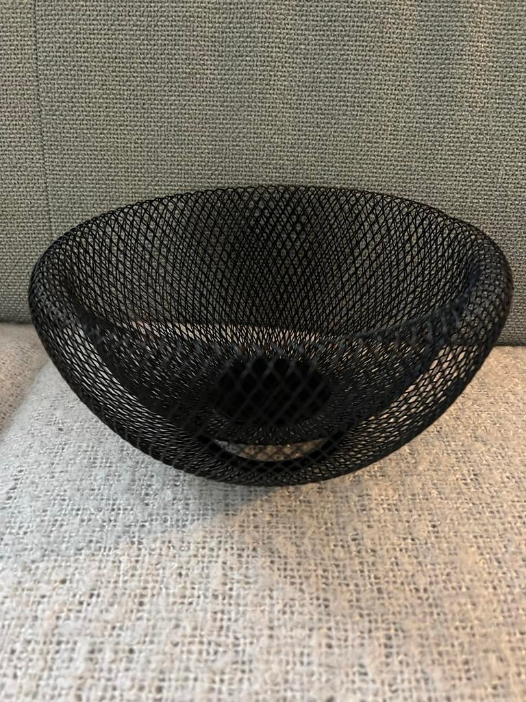 FEST Marais S Bowl - Zwart metalen schaal, Overige materialen, Schaal, Rond, Nieuw