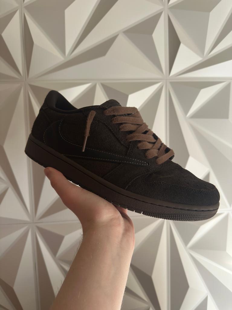 Nike jordan 1 travis scott velvet brown, Kleding | Heren, Schoenen, Bruin, Ophalen of Verzenden, Sneakers of Gympen, Zo goed als nieuw