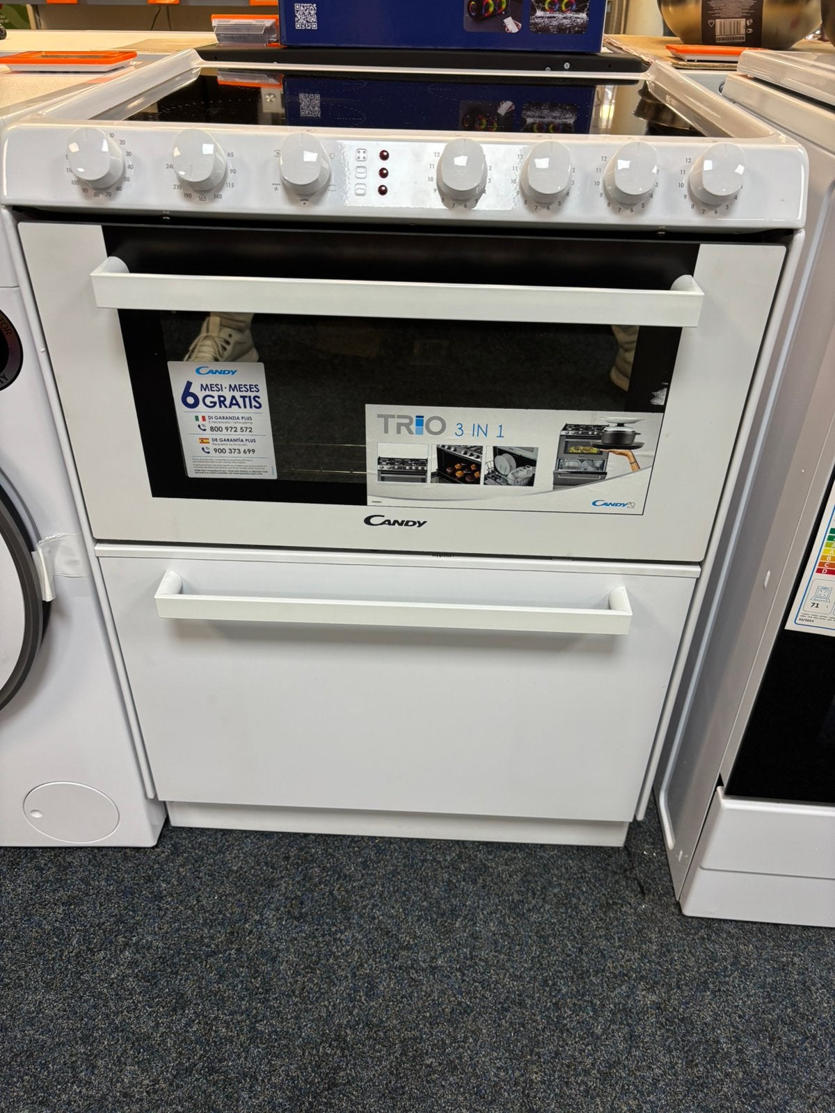 Candy 3 in 1 fornuis kookplaat/vastwasser/oven, Ophalen, Keramisch, Nieuw, 4 kookzones