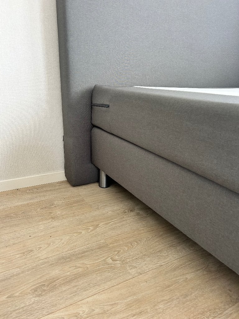 Boxspring grote eenpersoons/ twijfelaar, Ophalen, Gebruikt, Twijfelaar, 120 cm