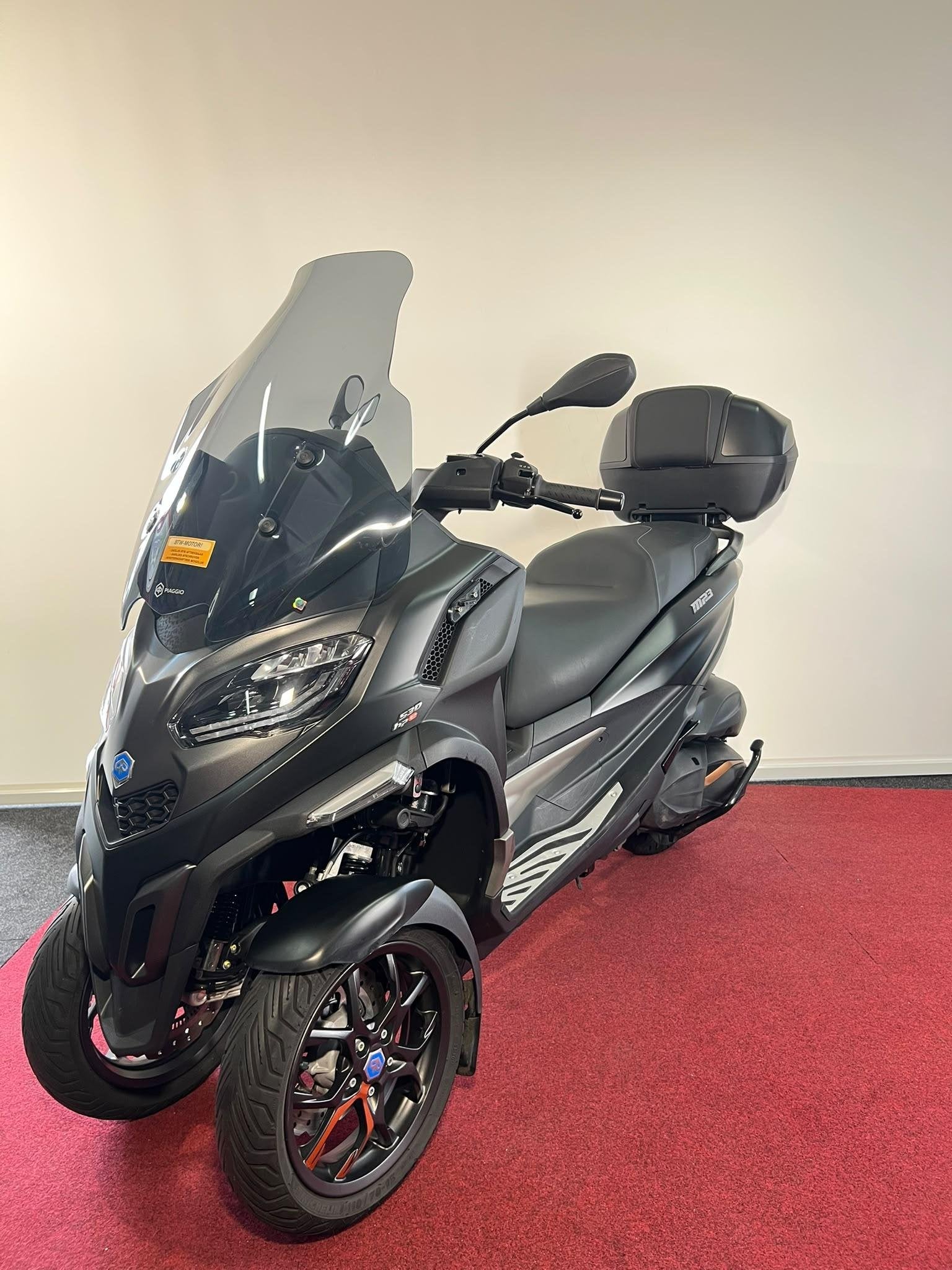 Piaggio 530 MP3 HPE Exclusive ABS, Bedrijf, Handvatverwarming, 12 t/m 35 kW, Scooter