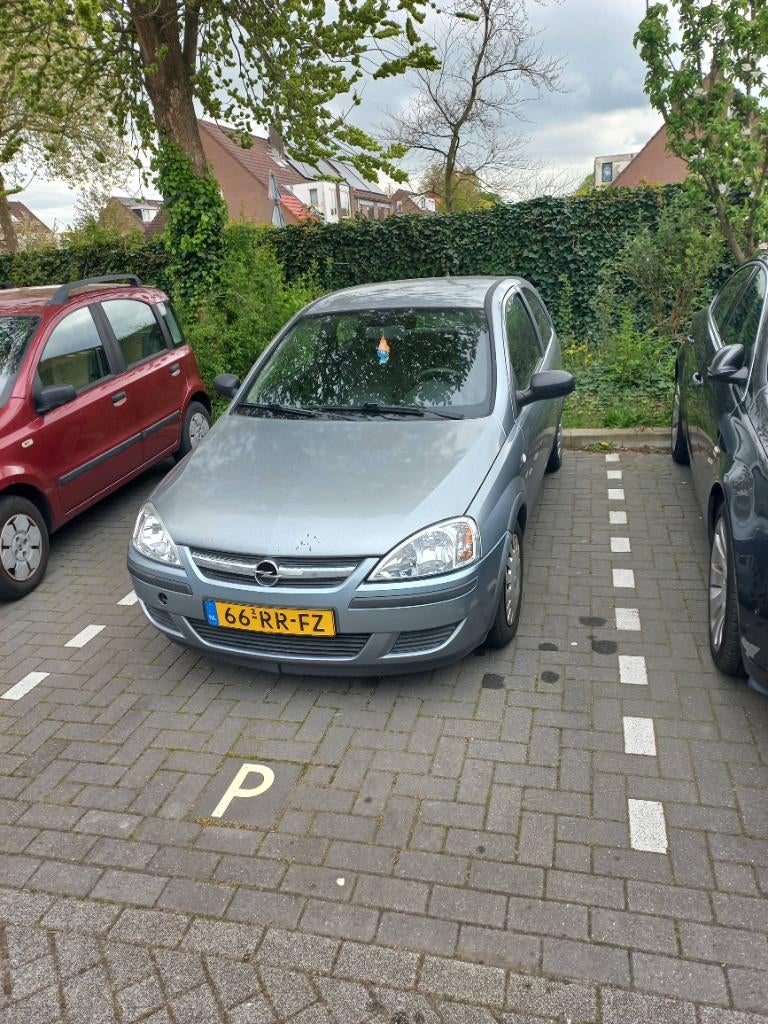 Opel Corsa 1.2 16V Twinport 3D 2005 Grijs, Auto's, Opel, Voorwielaandrijving, 31 €/maand, 4 cilinders, Airbags