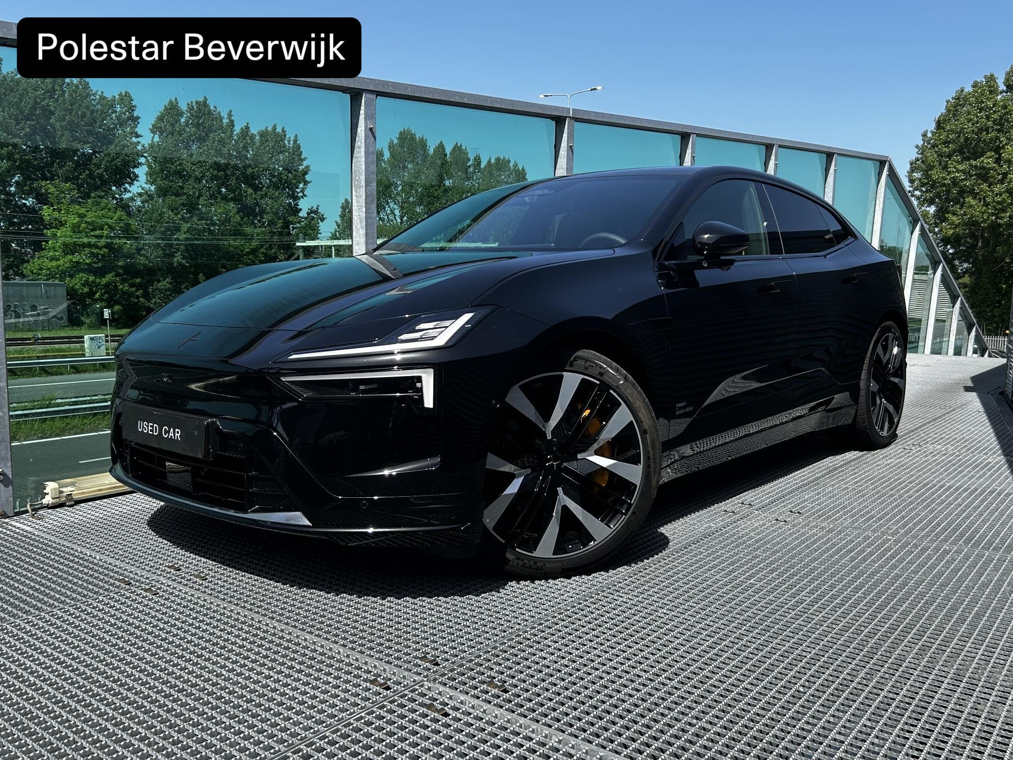 Polestar 4 Long Range Dual motor Performance Prime 100 kWh /, Automaat, Vierwielaandrijving, 2330 kg, SUV of Terreinwagen