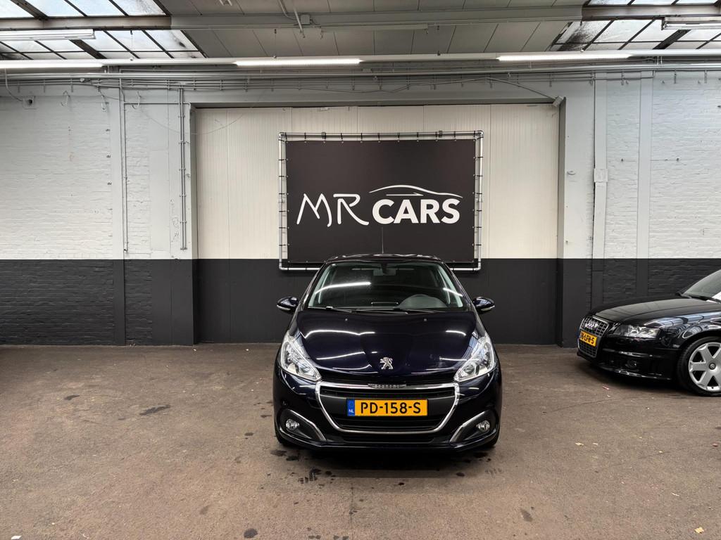 Peugeot 208 1.2 PureTech Blue Lease Navi/Airco/Cruise Contro, Auto's, Peugeot, Voorwielaandrijving, Bluetooth, Stof, Gebruikt