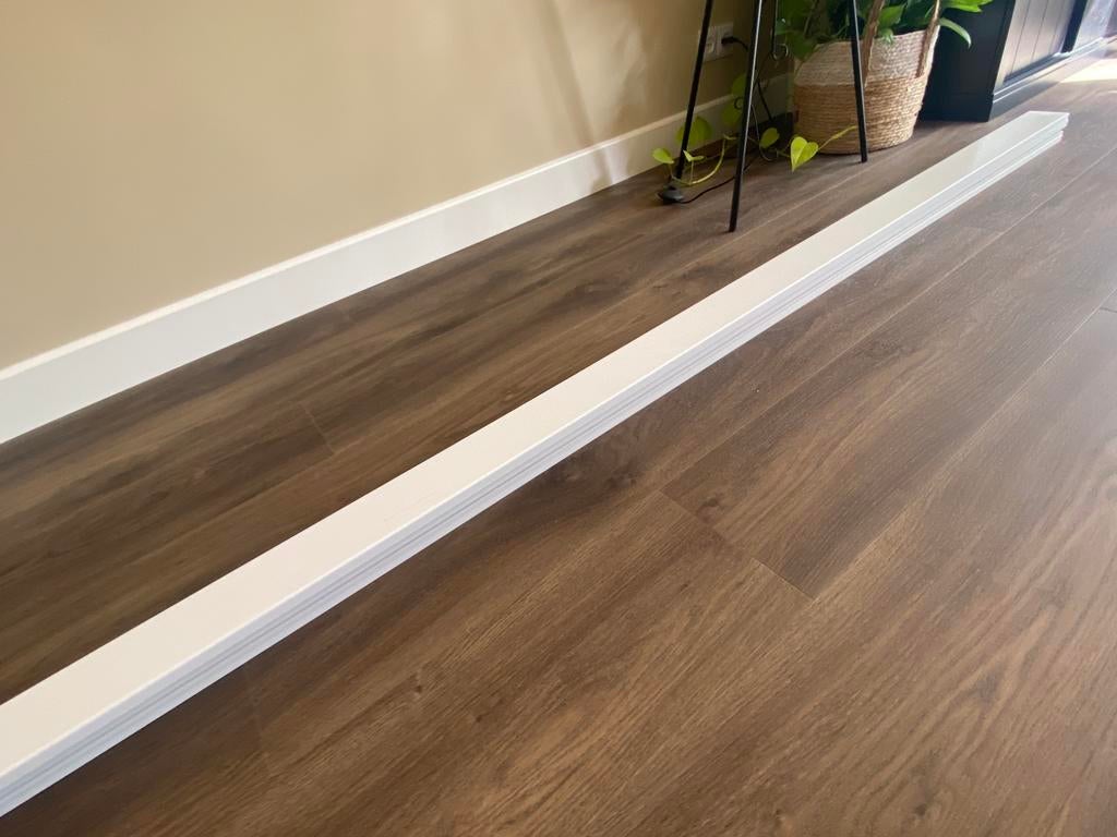 Gladde plint MDF v313 15x80 - 4 stuks van ieder 2.44m, Doe-het-zelf en Verbouw, Plinten en Afwerking, Ophalen, Nieuw, Mdf, 200 tot 250 cm