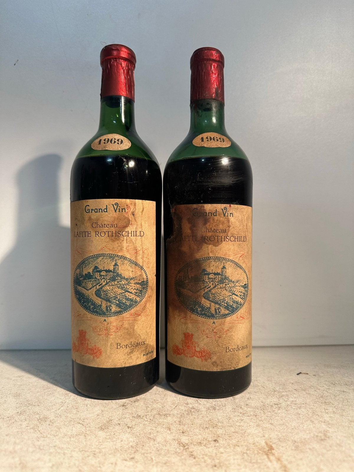 2 flessen Château Lafite Rothschild 1969 - Grand Vin Bordeau, Gebruikt, Frankrijk, Ophalen of Verzenden, Rode wijn