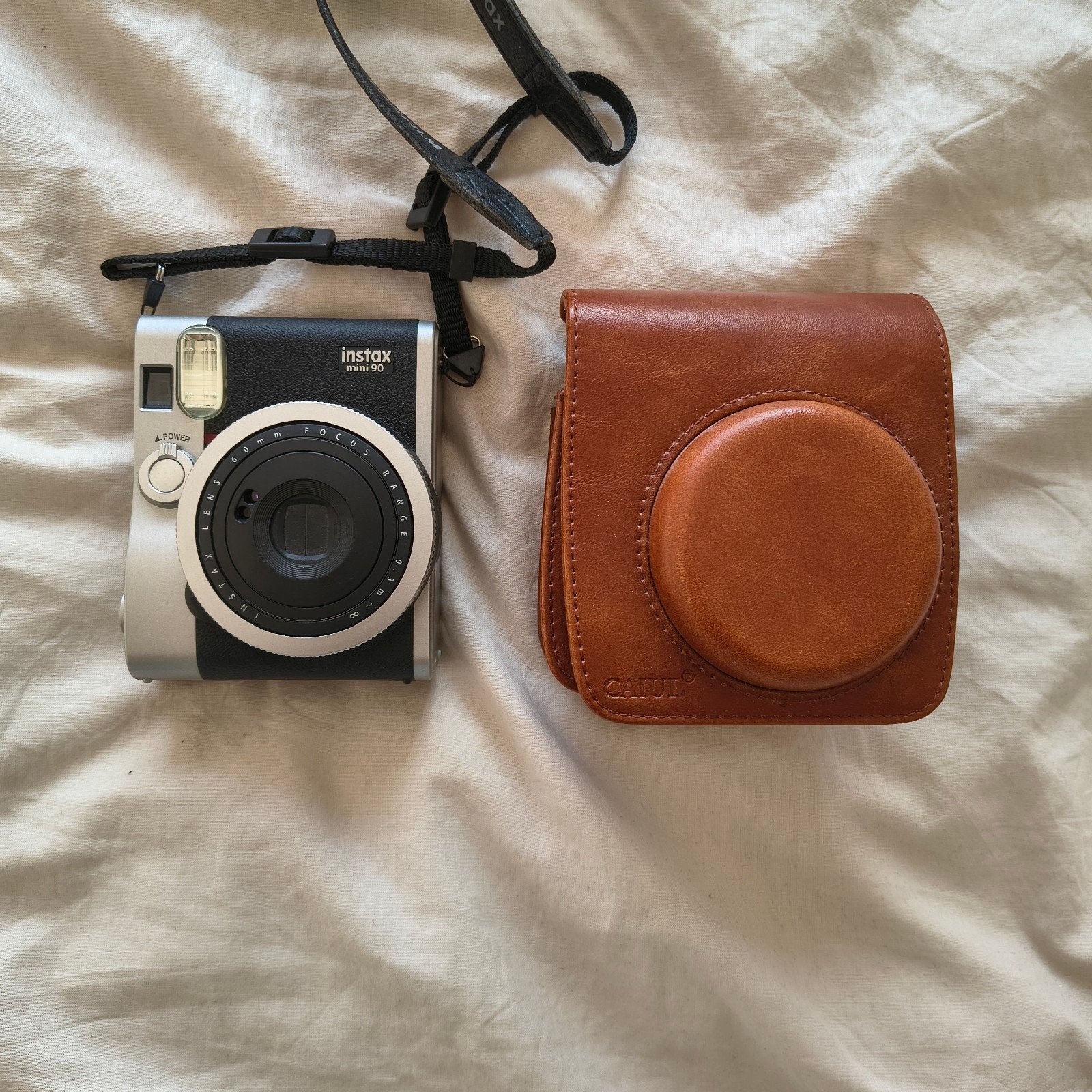 Fujifilm Instax Mini 90 Neo Classic met leren hoes, Verzenden, Zo goed als nieuw, Polaroid, Fuji