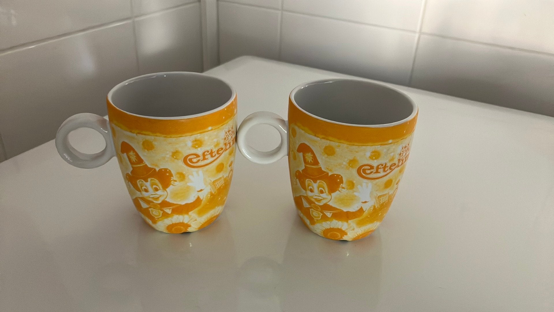 TE KOOP: EFTELING SENSEOKOPJES, Ophalen, Zo goed als nieuw, Overige stijlen, Kop(pen) en/of Schotel(s)