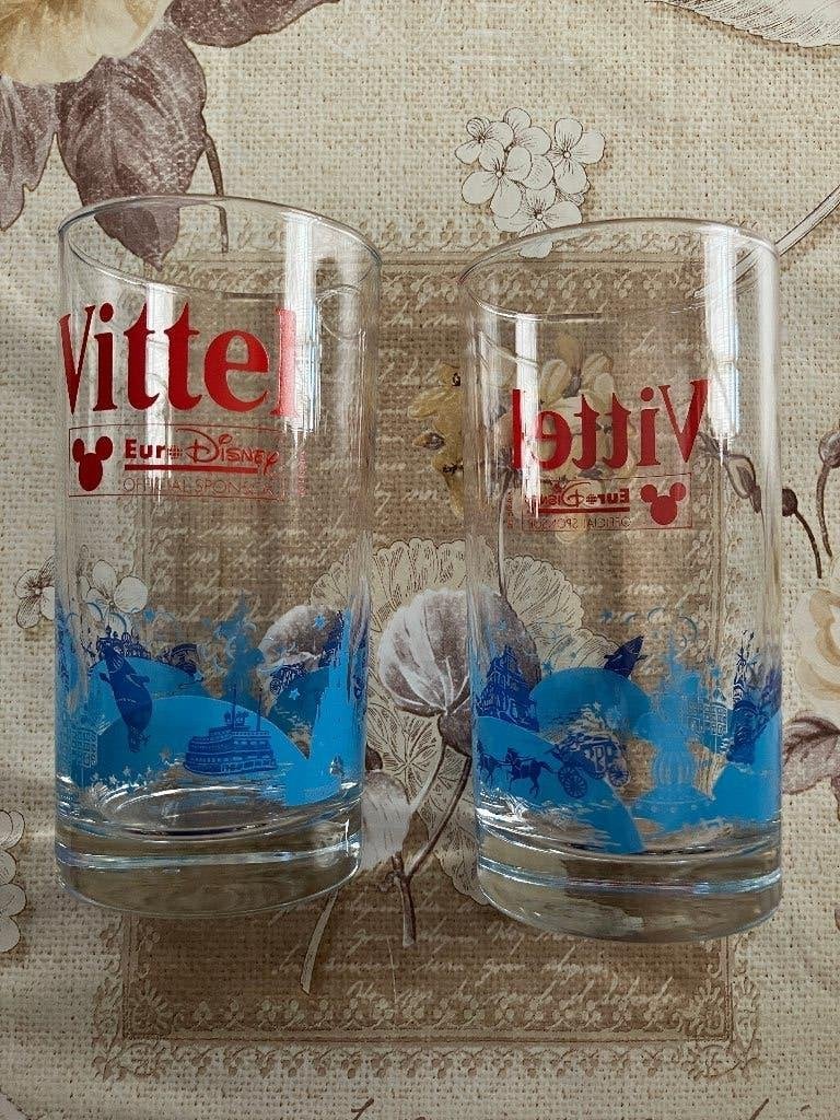 Set van 2 Euro Disney / Vittel glazen, Verzamelen, Ophalen of Verzenden, Overige figuren, Servies