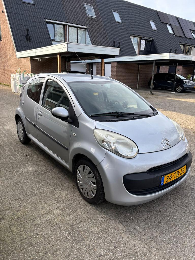 Citroën C1 1.0 5-DRS Sensodrive 2006 Grijs, Auto's, Citroën, 4 stoelen, C1, 68 pk, Origineel Nederlands