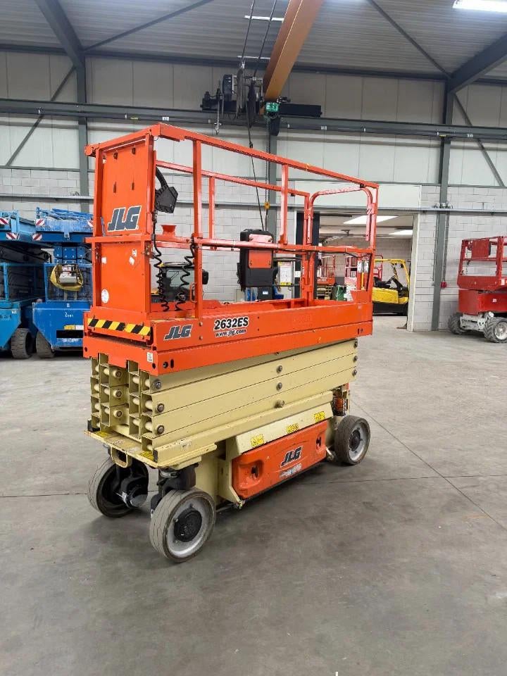 JLG 2632ES (bj 2017), Zakelijke goederen, Machines en Bouw | Liften, Steigers en Ladders