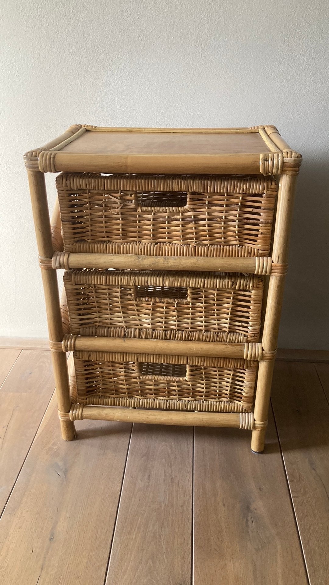 Vuntage rotan ladekast 3 laden, Ophalen, Minder dan 50 cm, Vintage, Zo goed als nieuw