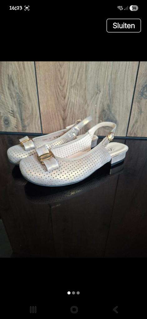 Echte lederen damesschoenen  met gesp voorop schoen, Overige kleuren, Ladysko classic, Zo goed als nieuw, Sandalen of Muiltjes