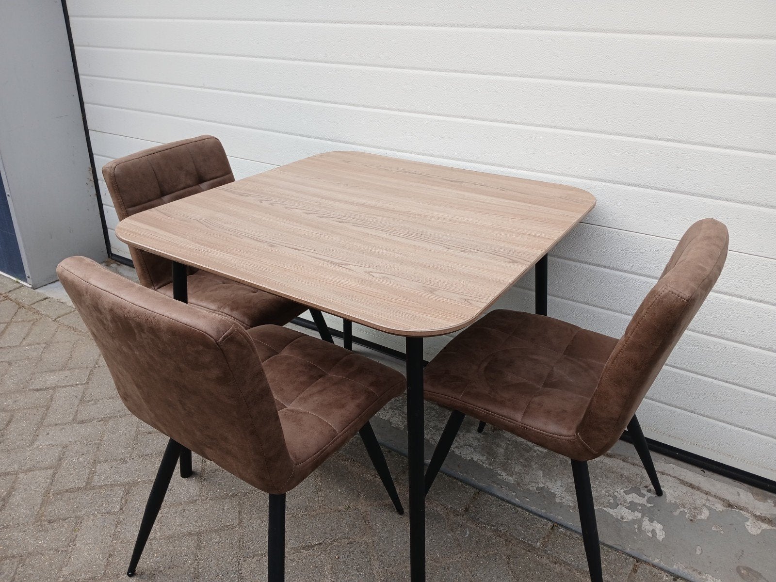 Eettafel met 3 stoelen, Huis en Inrichting, Stoelen, Gebruikt, Ophalen of Verzenden, Stof, Modern