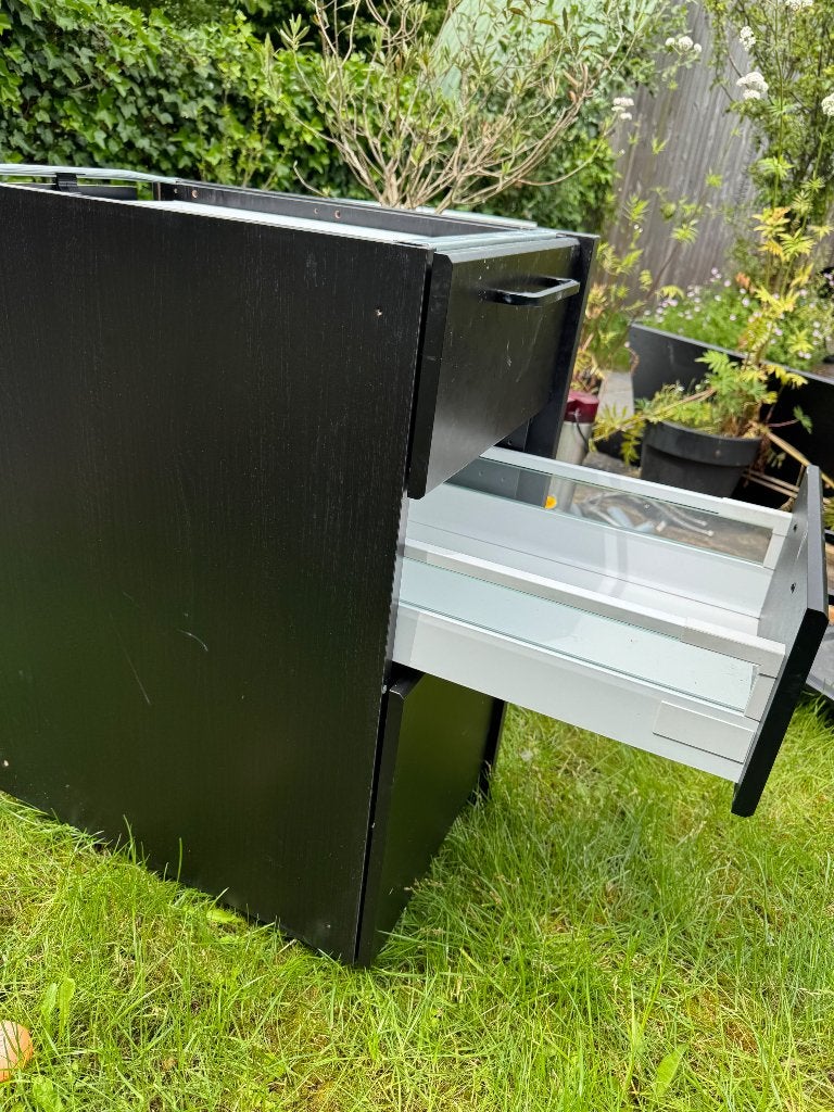 IKEA keukenlade, Huis en Inrichting, Keuken | Keukenelementen, Ophalen, Minder dan 50 cm, Gebruikt, Zwart