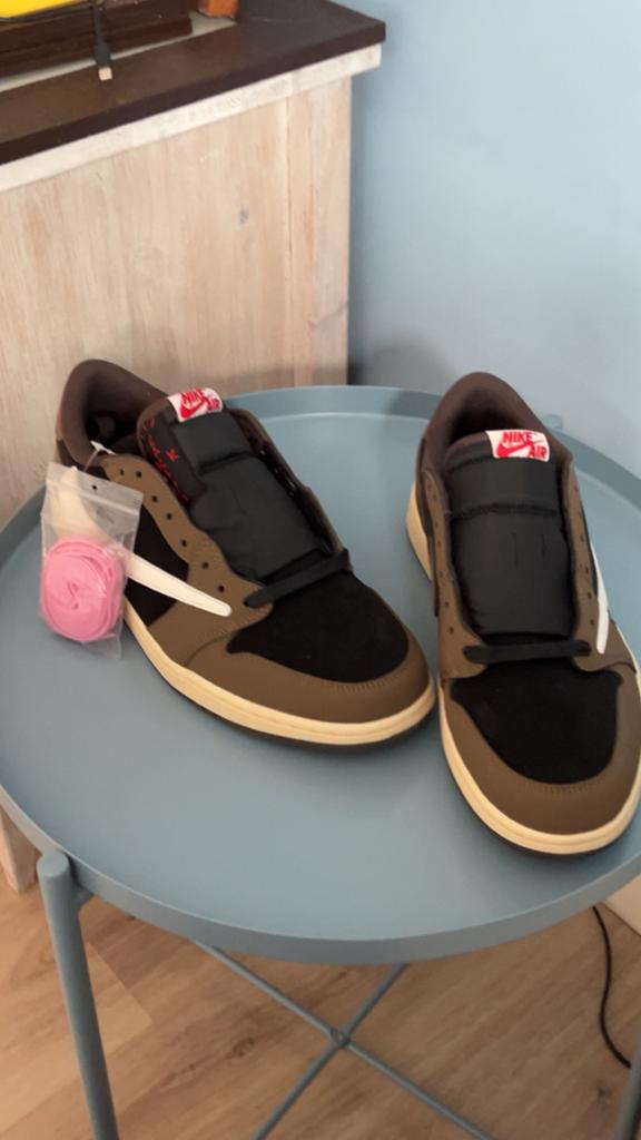 Nike jordan travis scott, Kleding | Heren, Schoenen, Overige kleuren, Nieuw, Ophalen of Verzenden, Sneakers of Gympen
