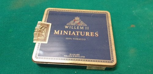 sigarenblik willem II miniatures, Verzamelen, Blikken, Ophalen of Verzenden