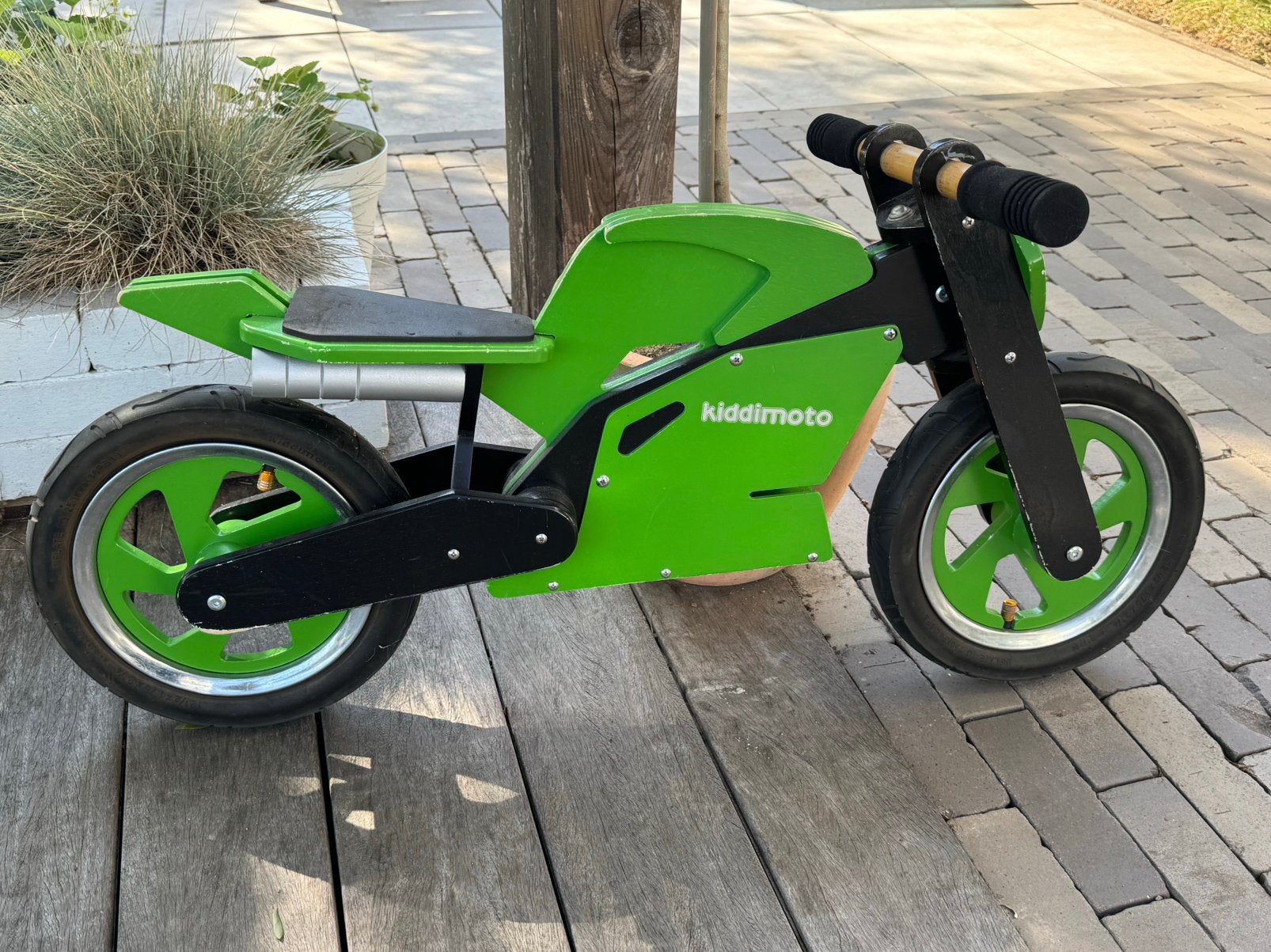 Houten loopfietsje ‘motor’ groen, Ophalen, Zo goed als nieuw, Minder dan 16 inch
