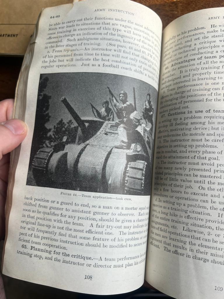 WO2 Amerikaans voorschrift leger instructie training 1943, Amerika, Verzenden, Boek of Tijdschrift