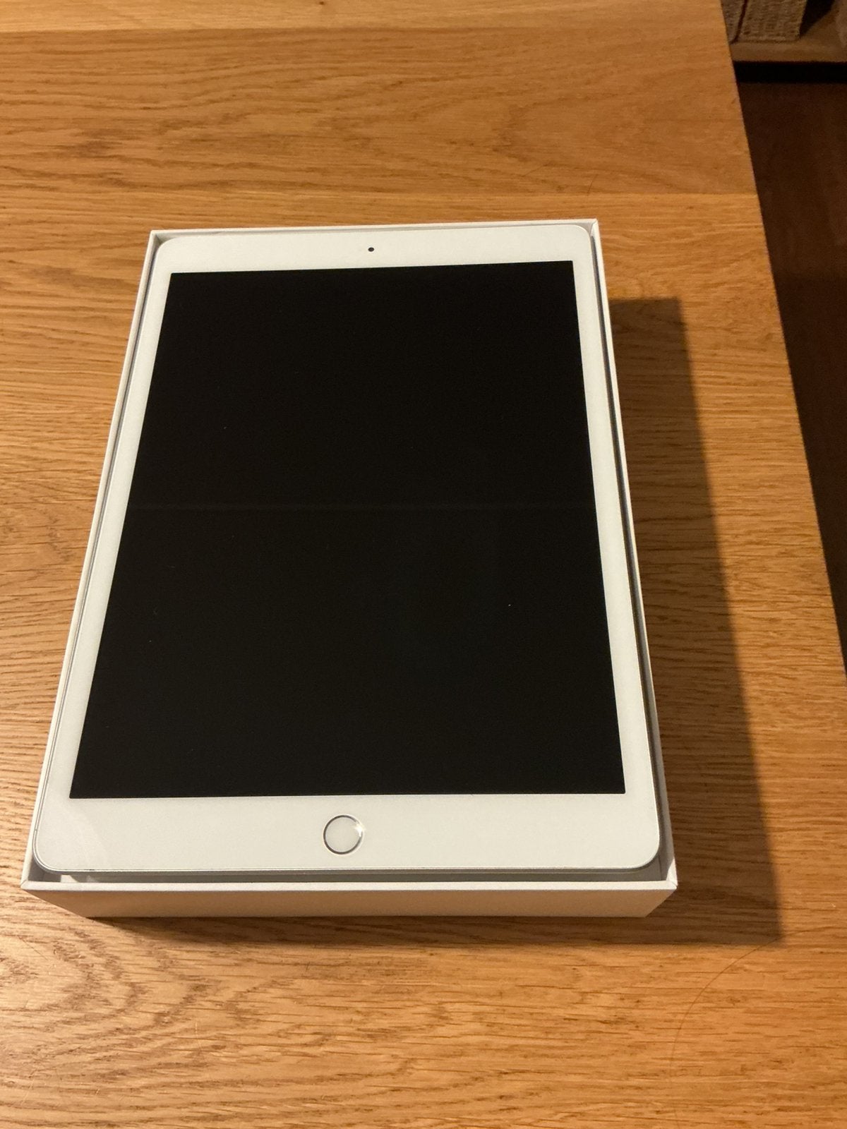 Apple Ipad 8e generatie 32 gb zilver, Computers en Software, 10 inch, 32 GB, Apple iPad, Ophalen of Verzenden